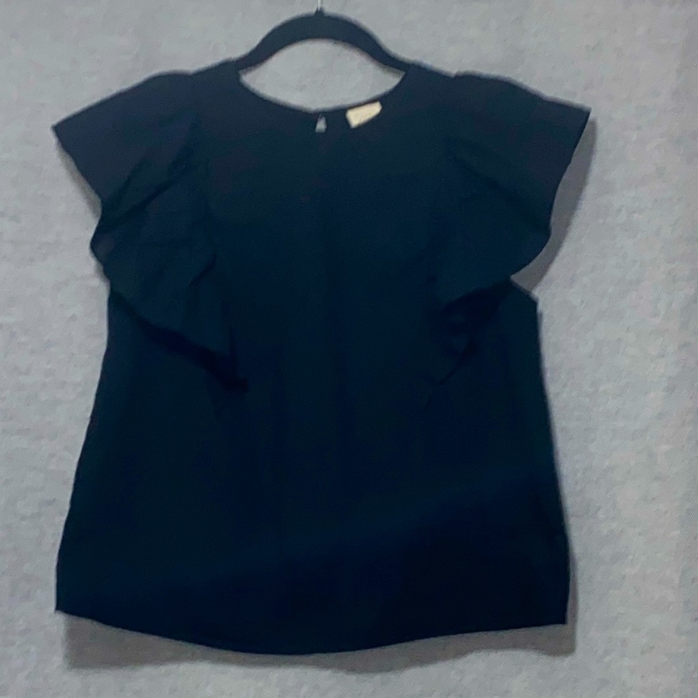 FLUTTER SLEEVE BLOUSE by a new day